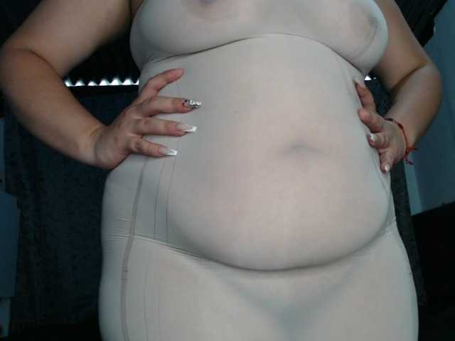soe-lara live cam on BongaCams