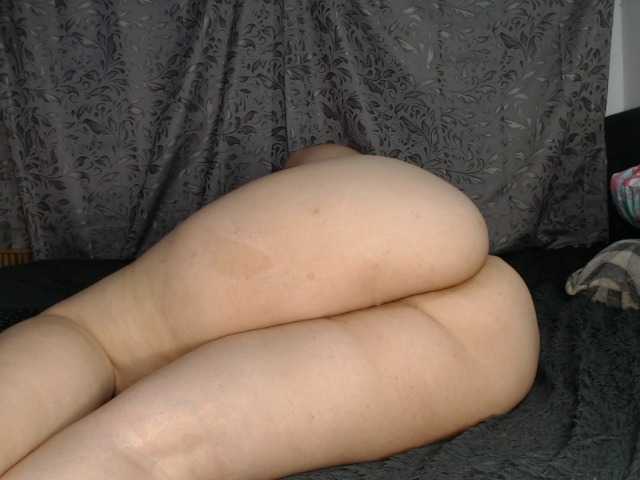 soe-lara live cam on BongaCams