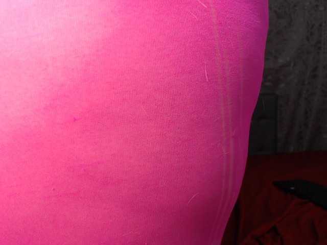 soe-lara live cam on BongaCams
