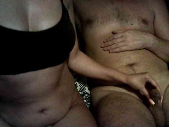 On-i-Ona Live Webcam on BongaCams
