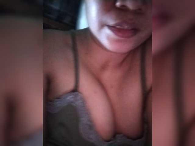 Pretty30 live cam on BongaCams