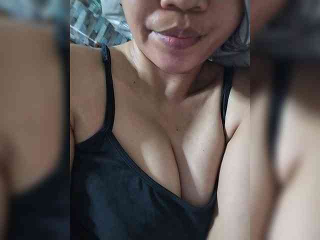 Pretty30 webcam