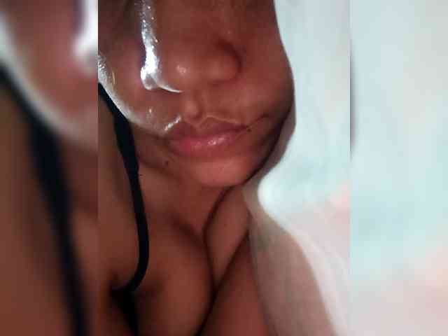 Pretty30 webcam