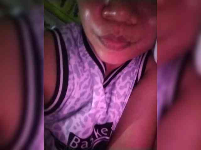 Pretty30 webcam