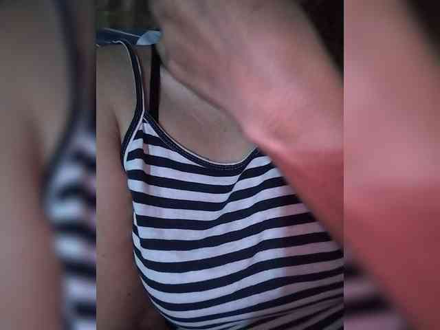 Pretty30 webcam