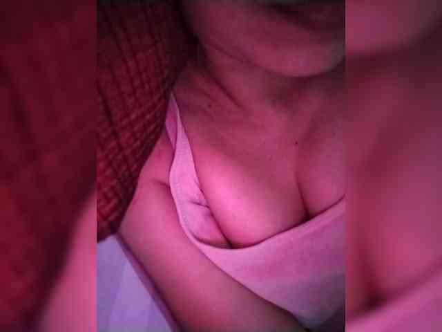 Pretty30 webcam