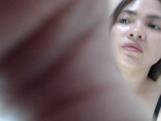 simplyhot1y live cam on BongaCams