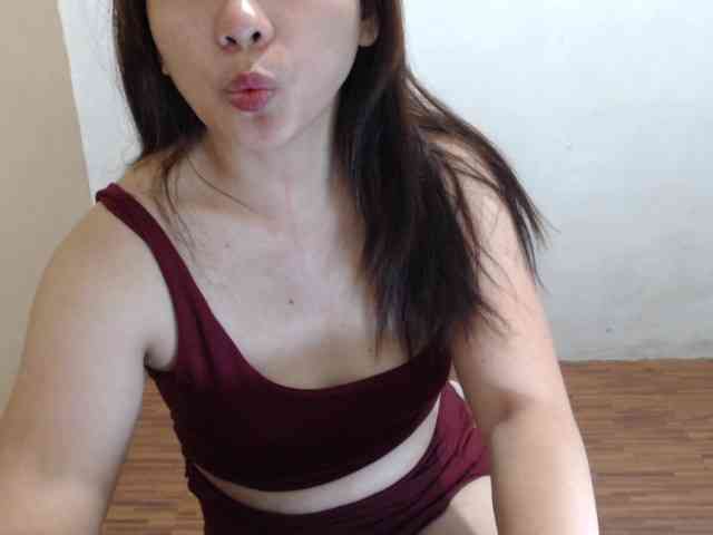 simplyhot1y webcam