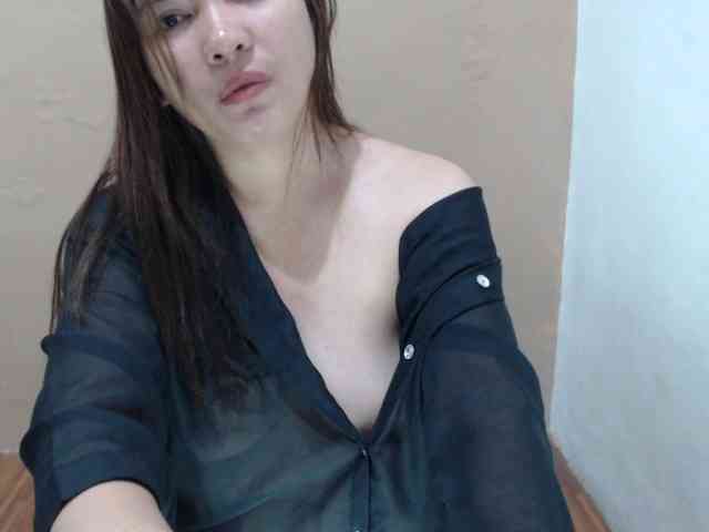 simplyhot1y webcam