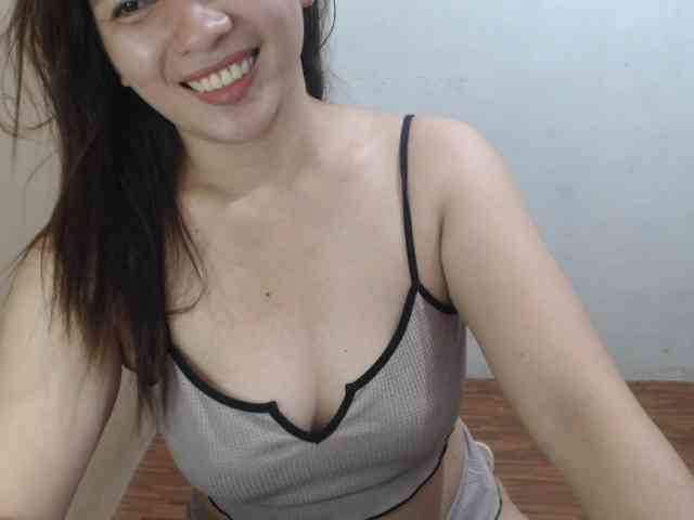 simplyhot1y webcam