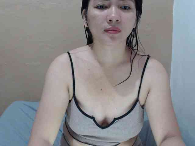 simplyhot1y simplyhot1y