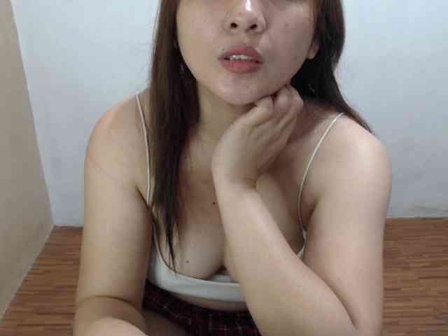 simplyhot1y webcam