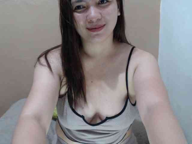 simplyhot1y webcam