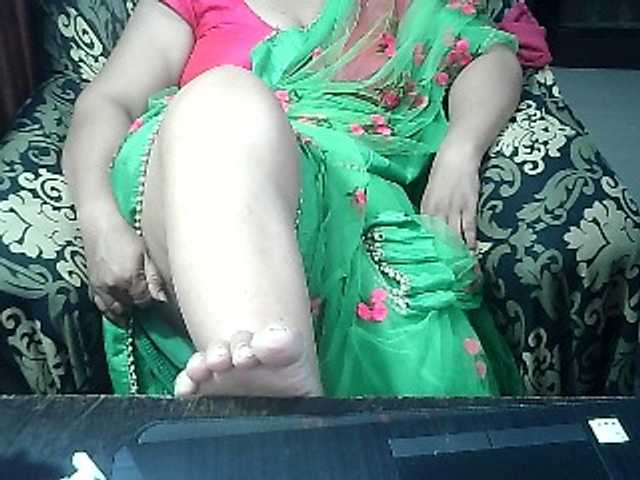 Indianbhabhimilf40 Live Cam pe BongaCams