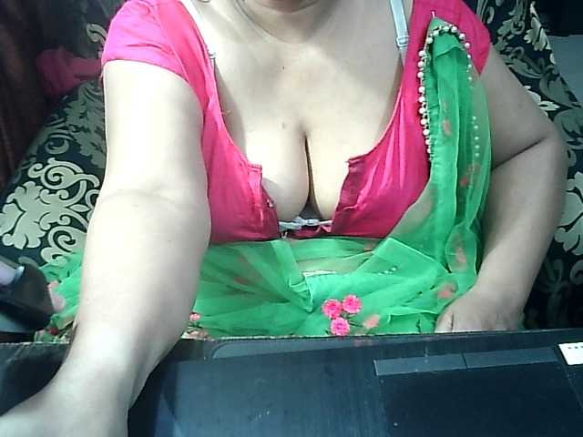 indianbhabhimilf40 live sex show