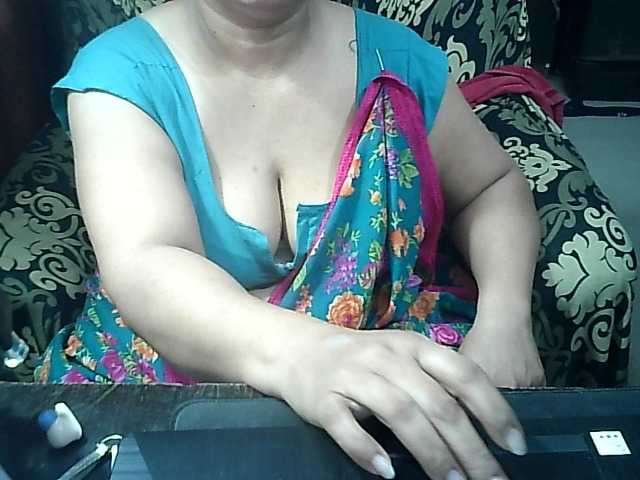 indianbhabhimilf40 live sex show