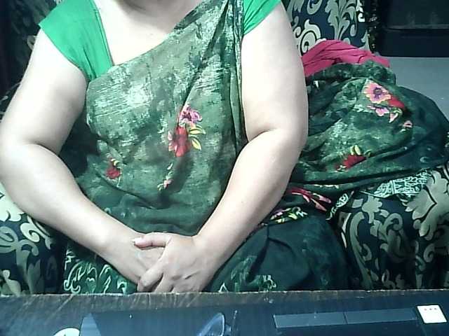 Indianbhabhimilf40 Прямой эфир на BongaCams
