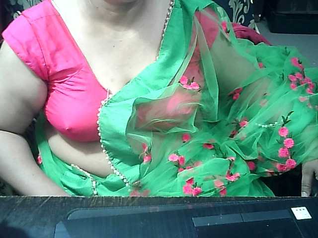 Indianbhabhi Milf (Indianbhabhimilf40)