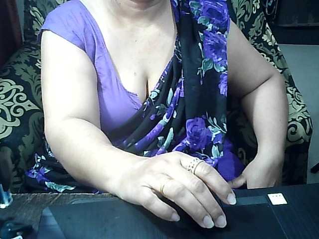 Indianbhabhimilf40 webcam