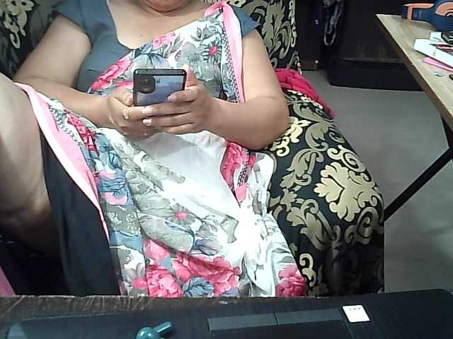 Indianbhabhimilf40
