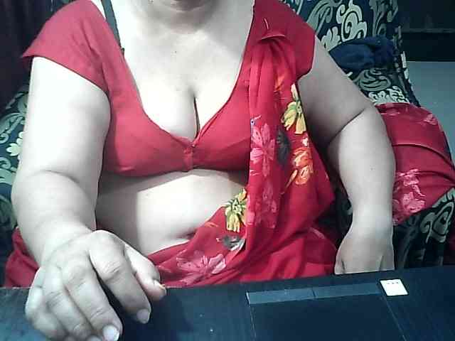 Indianbhabhimilf40 webcam