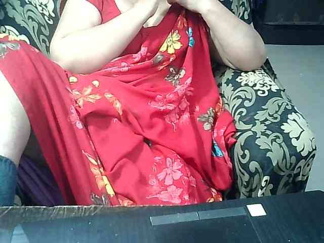 Indianbhabhimilf40 webcam