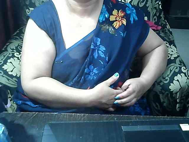 Indianbhabhimilf40 webcam