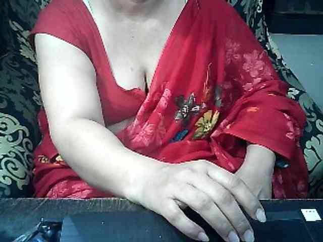 Indianbhabhimilf40 webcam