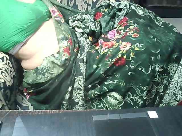 Indianbhabhimilf40 webcam