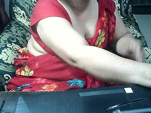 Indianbhabhimilf40 webcam