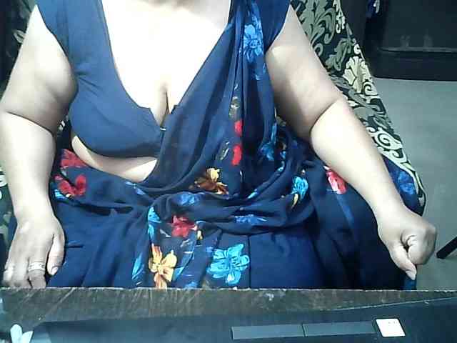 Indianbhabhimilf40