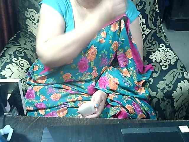 Indianbhabhimilf40 webcam