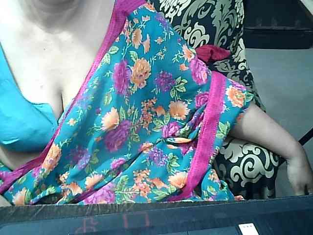 Indianbhabhimilf40 webcam