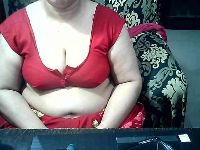 Indianbhabhimilf40 webcam