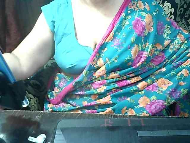 Indianbhabhimilf40 webcam