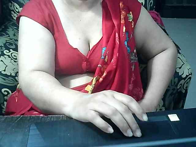 Indianbhabhimilf40 webcam