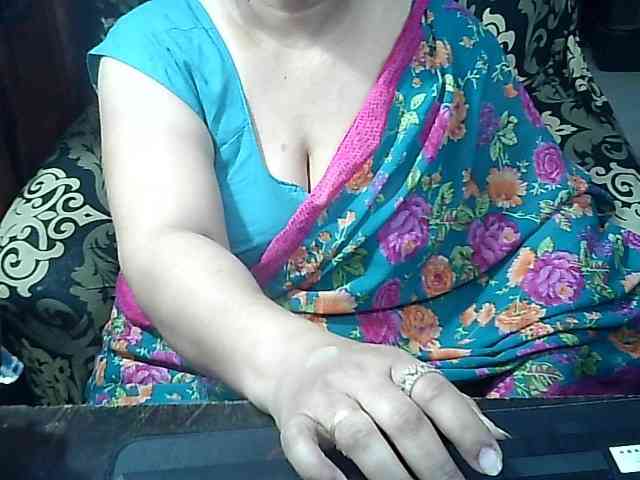 Indianbhabhimilf40