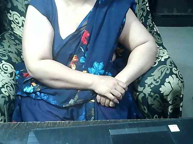 Indianbhabhimilf40 webcam