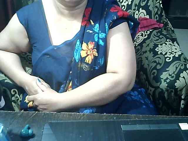 Indianbhabhimilf40 webcam
