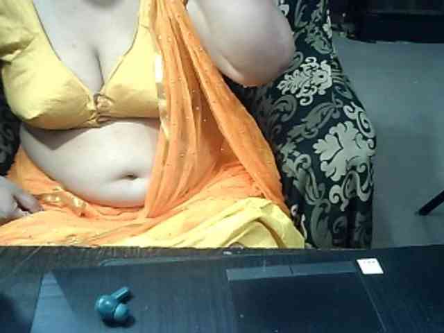 Indianbhabhimilf40 webcam