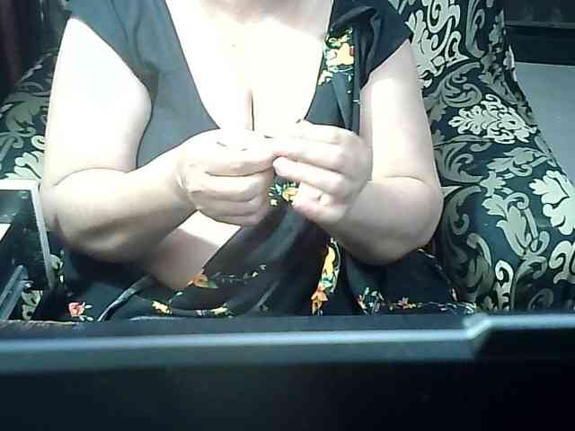Indianbhabhimilf40 webcam