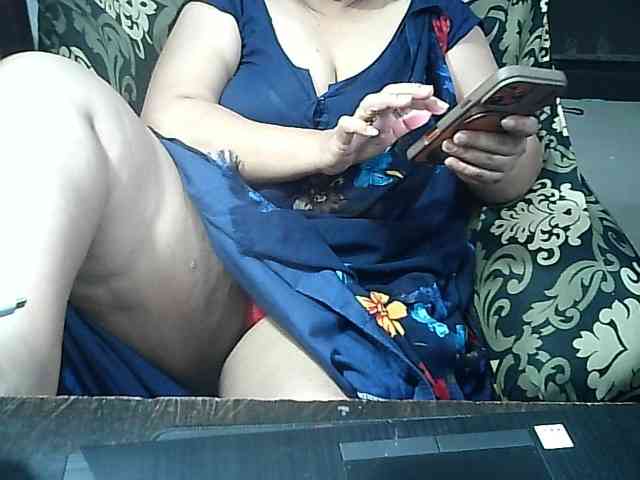 Indianbhabhimilf40 webcam