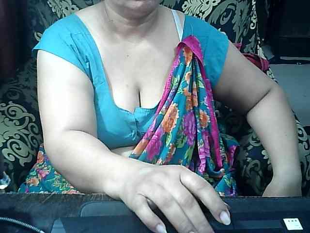 Indianbhabhimilf40