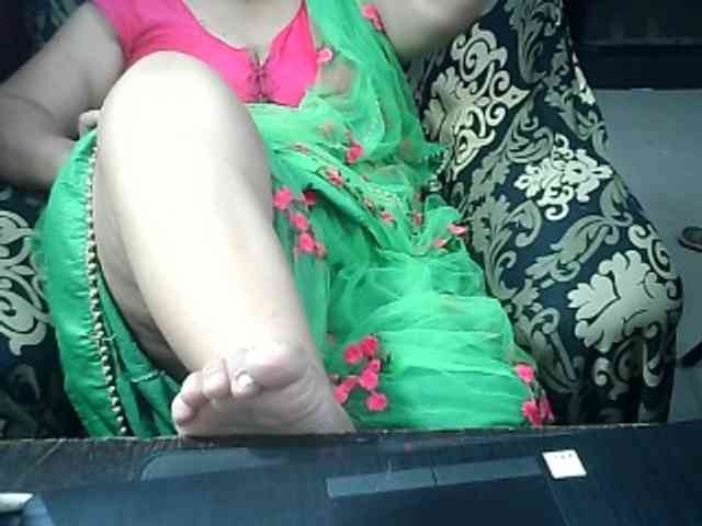 Indianbhabhimilf40 webcam