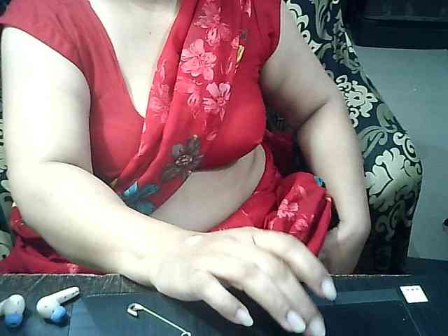 Indianbhabhimilf... Live Webcam on BongaCams