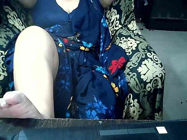 Indianbhabhimilf40 webcam