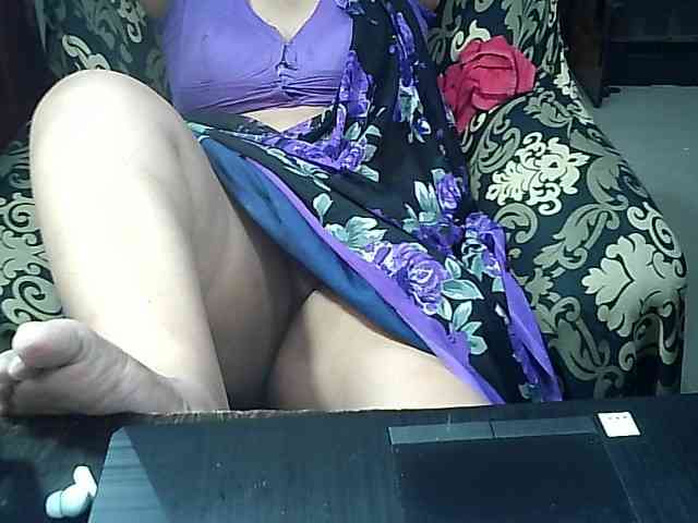 Indianbhabhimilf40 webcam
