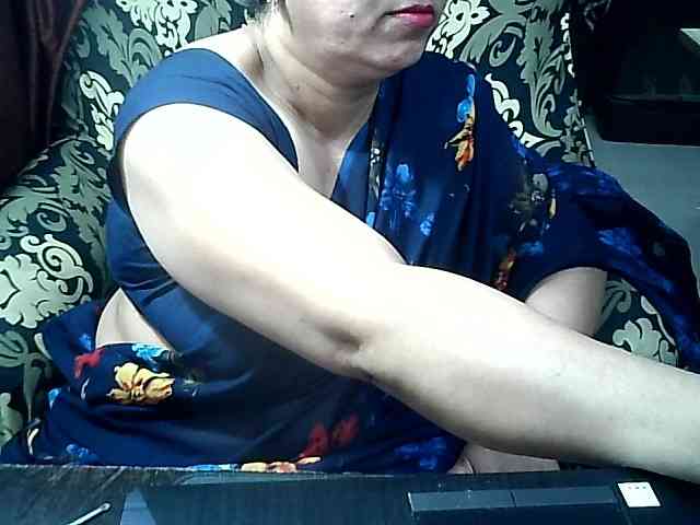 Indianbhabhimilf40 webcam