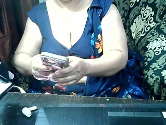 Indianbhabhimilf40