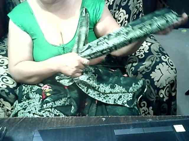 Indianbhabhimilf40 webcam